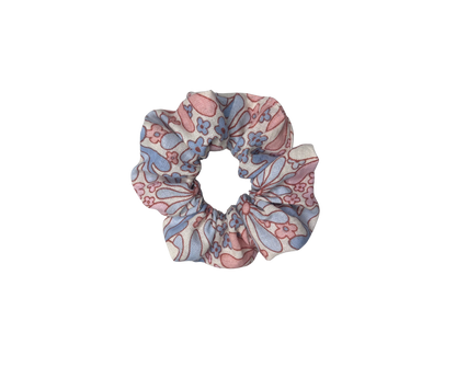PETAL KISS